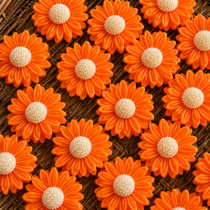 Blooming Daisy Flower Candle